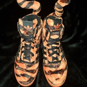 Jeremy Scott high top  Adidas sneakers